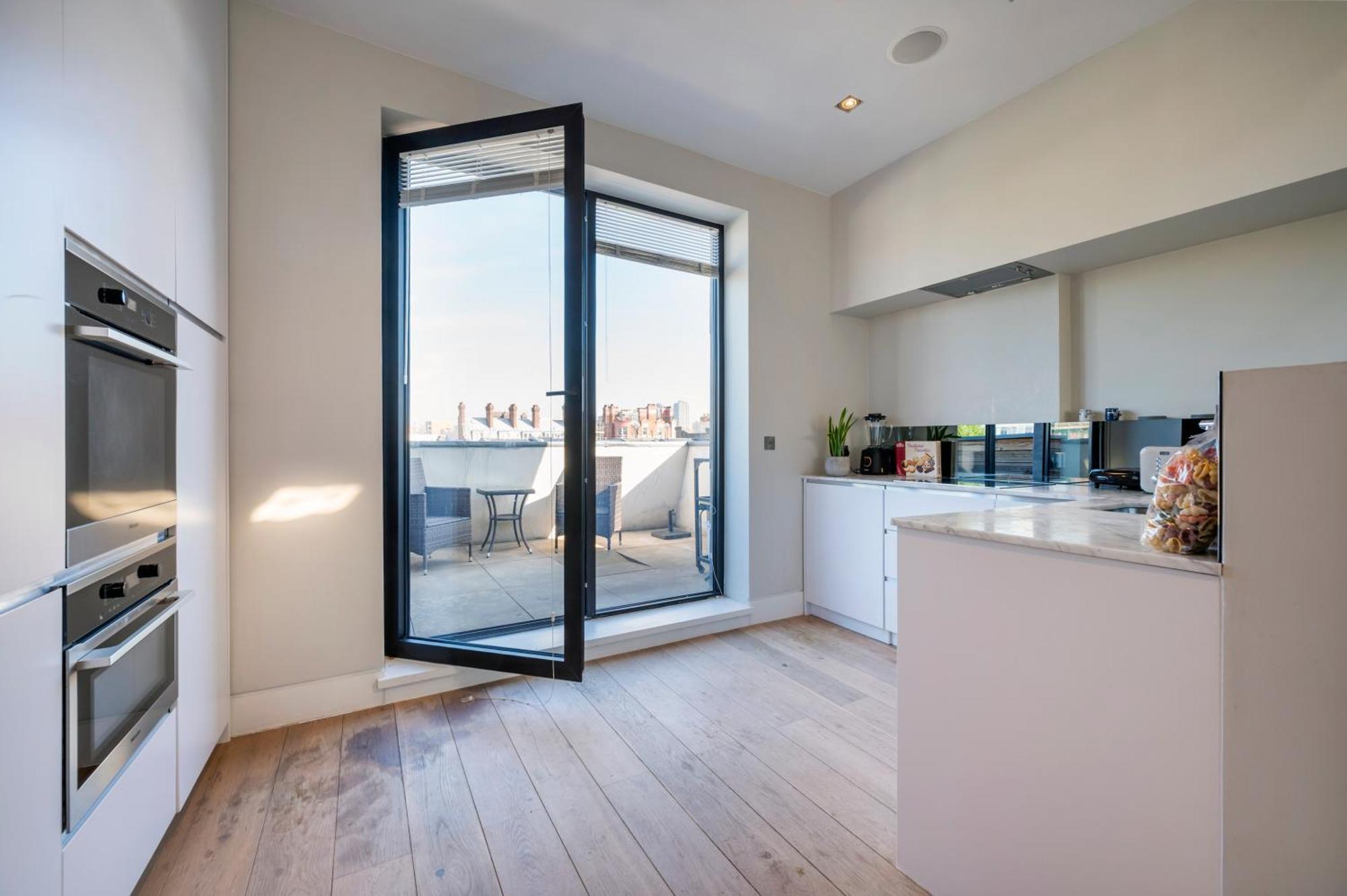 Arcore Premium Apartments Bloomsbury Лондон Екстериор снимка